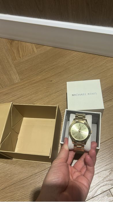 Часы Micheal Kors