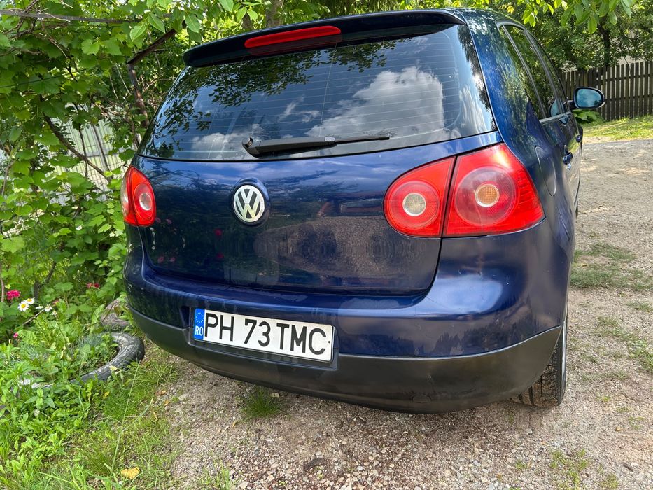 Golf 5  2.0 TDI.