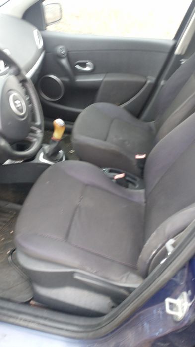 Ultim preti 1200 euró la clio!