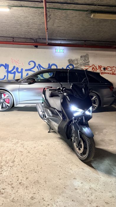 Yamaha x-max 125 tech max - scooter