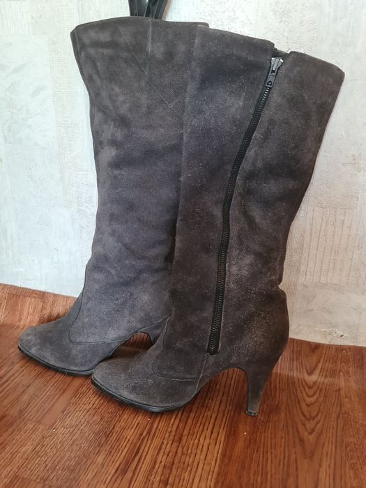 Сапоги из натуральной замши