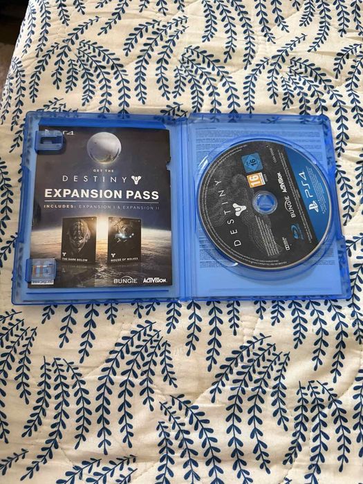 Предлагам игри за PlayStation 4