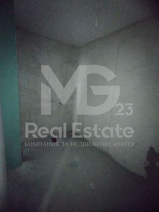 Продава се Двустаен апартамент в Пловдив, Остромила - 67 кв.м за 1627 €/кв.м - Снимка #3