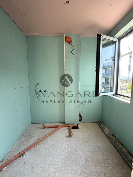 Продава се Къща в Пловдив, Остромила - 220 кв.м за 973 €/кв.м - Снимка #8