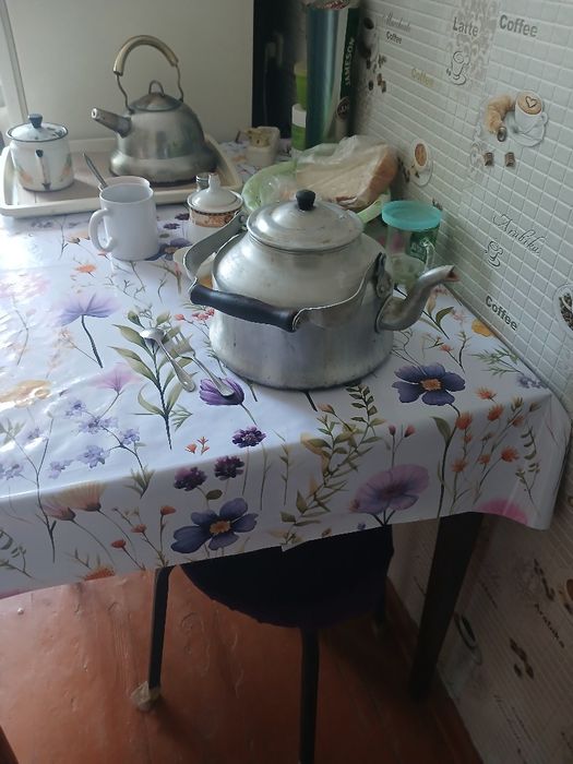 Продам алюминовви чаиник на пять литров.
