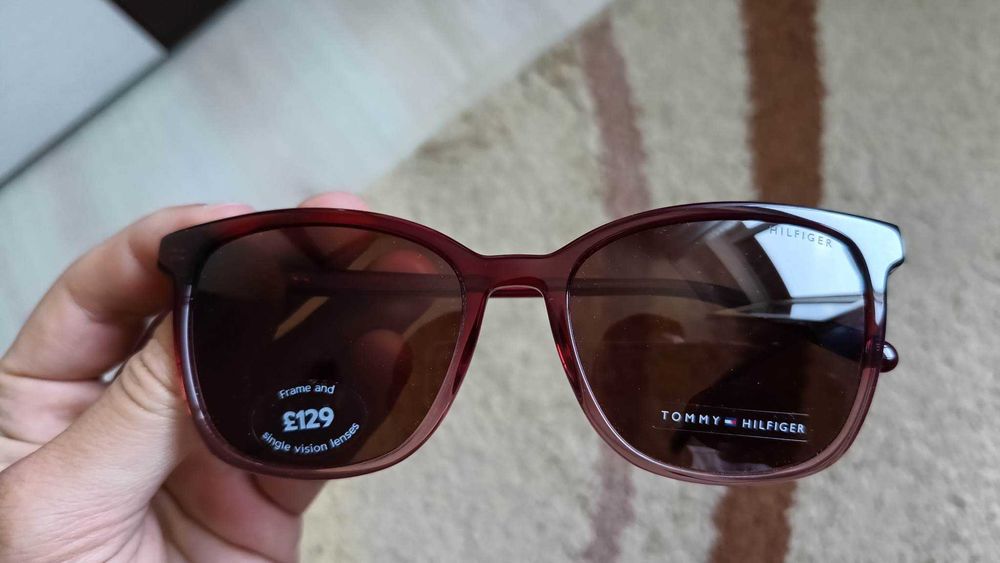 Ochelari soare femeie Women's Tommy Hilfiger Th Sun Rx 47 Sunglasses