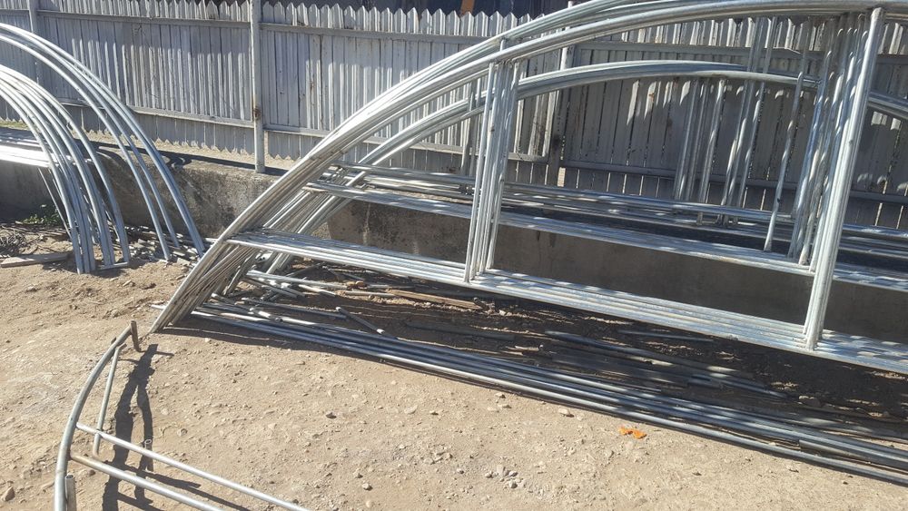 Arcade solarii rezistente