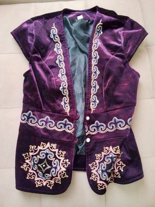 Кажекей бешпет сатылпды