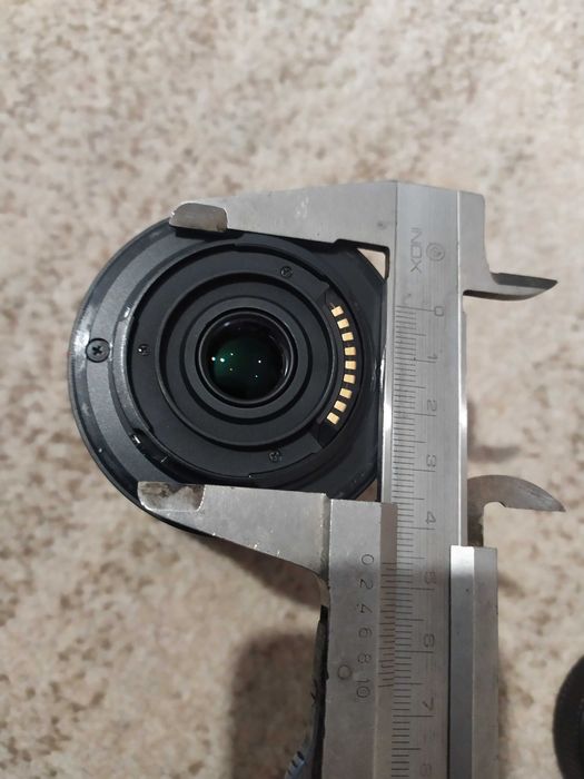 Обектив Olympus Zuiko  Digital .