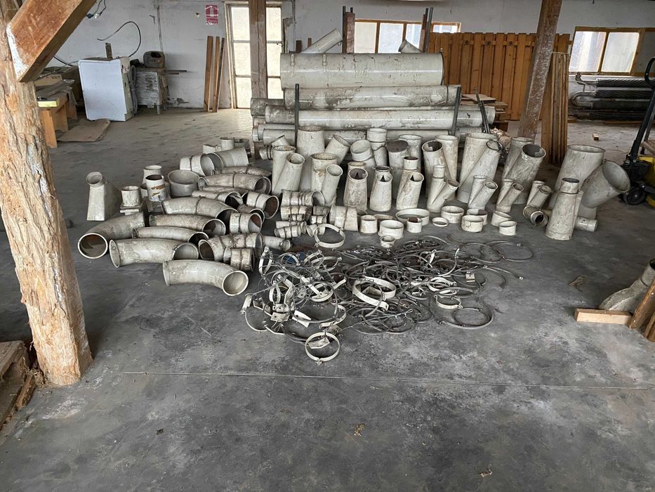 Vând utilaje pentru prelucrarea lemnului