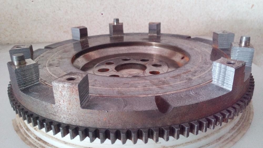 Олекотяване и баланс на маховици, динамичен баланс маховик