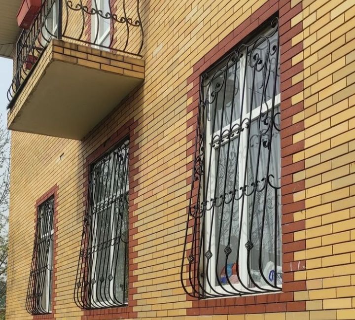 Решётки окна ворота