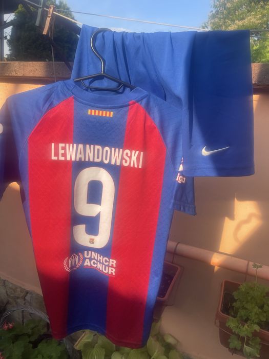 Детски футболни екипи