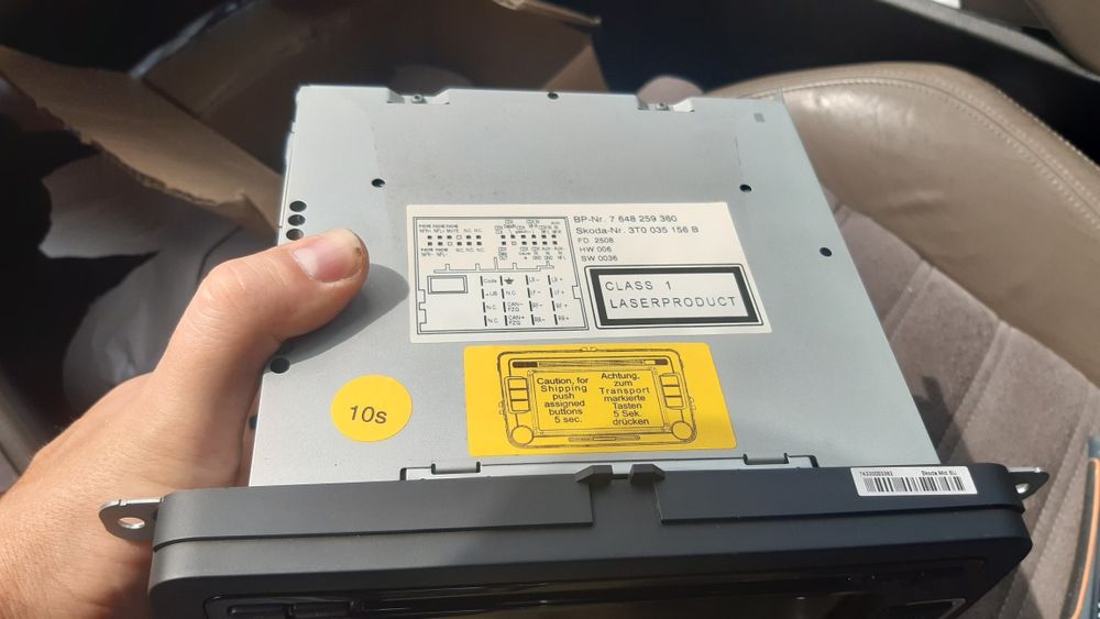 Navigatii  RNS 510 RNS 315  RNS 310 și RCD 510 Passat , Skoda, Seat,