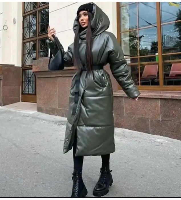 Продам женский пуховик