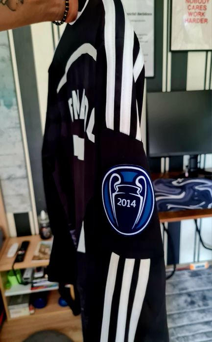 Тениска Real Madrid на Adidas.