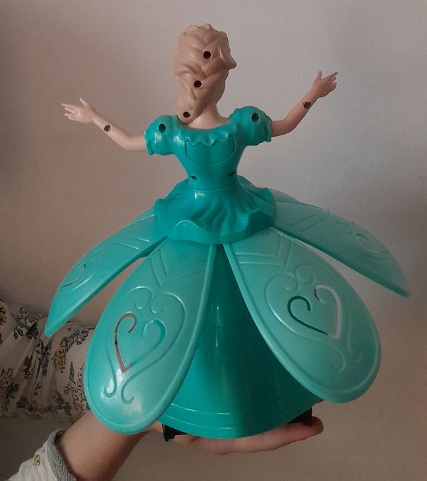 Игрушка Эльза 1500 тг