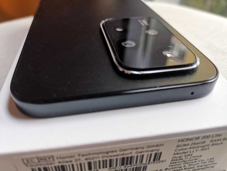 Smartphone Honor 200 lite RАМ 8Gb/ROM 256Gb Midnight Black LLY-NX1