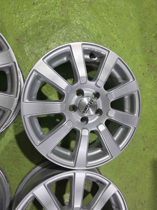 15 5x100 Vw Polo лети джанти 5х100 поло