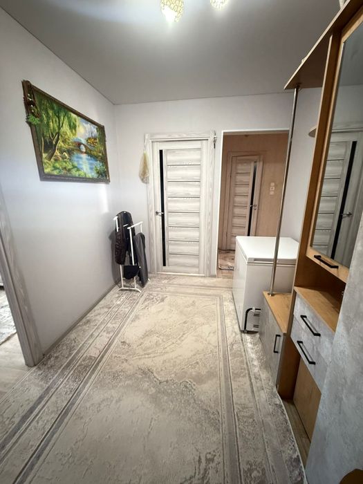 Срочно продам 3 комн.кв.в 4 мкр