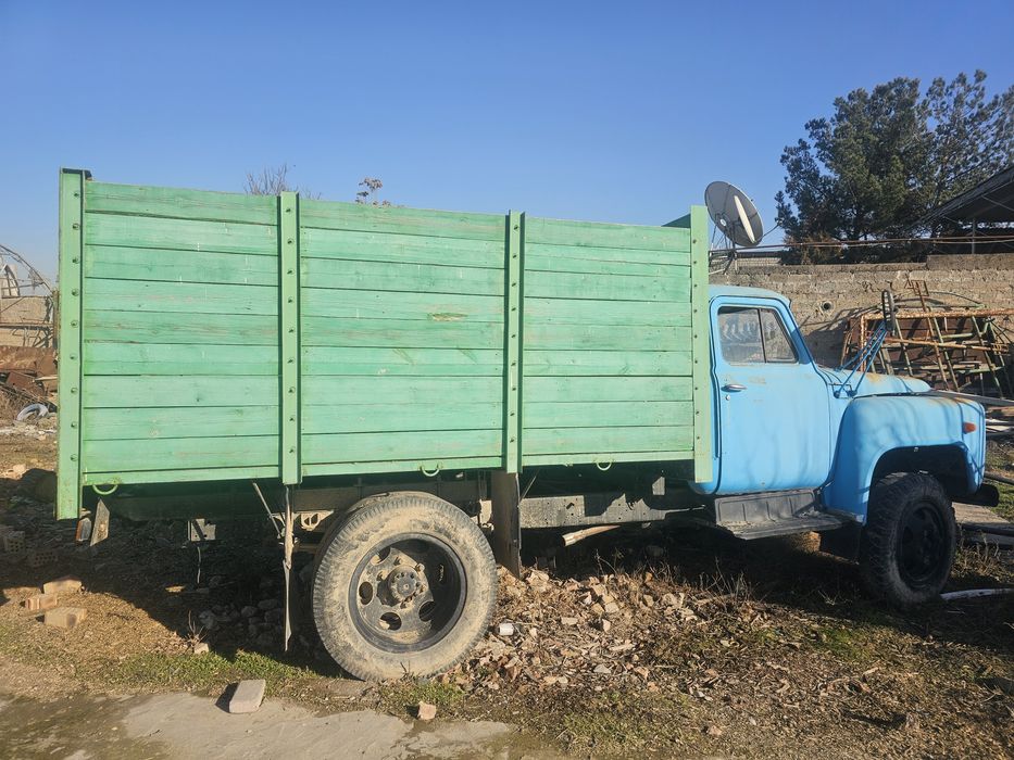 Сотилади зил машина 52