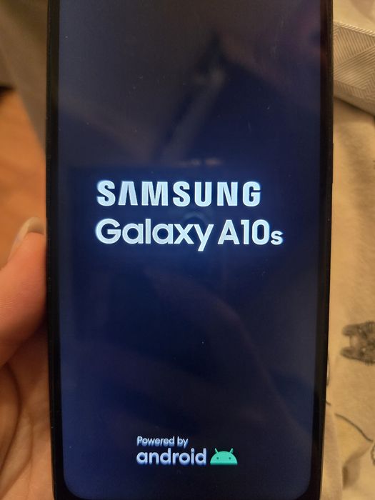 Продам телефон Samsung A10s