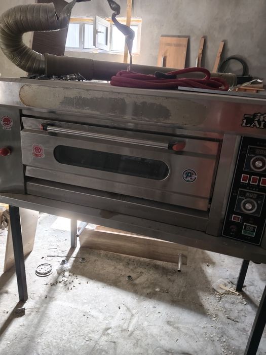 Продам газовую печь,