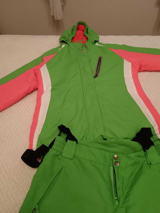 много запазен ски екип за момичета