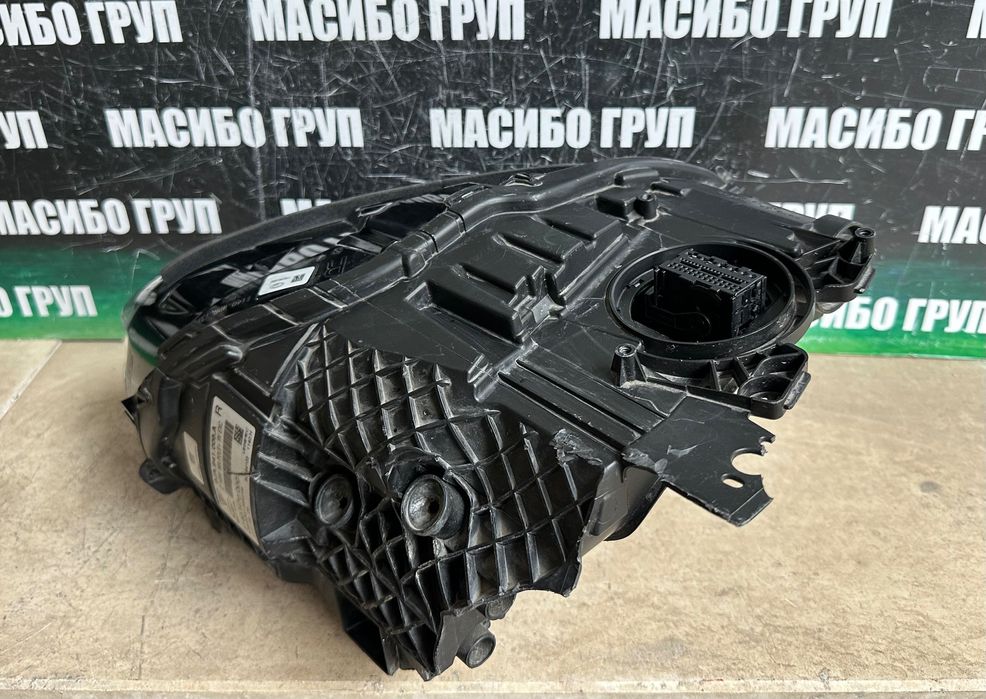 Фарове far Matrix фар за Порше  Тайкан Porsche Taycan