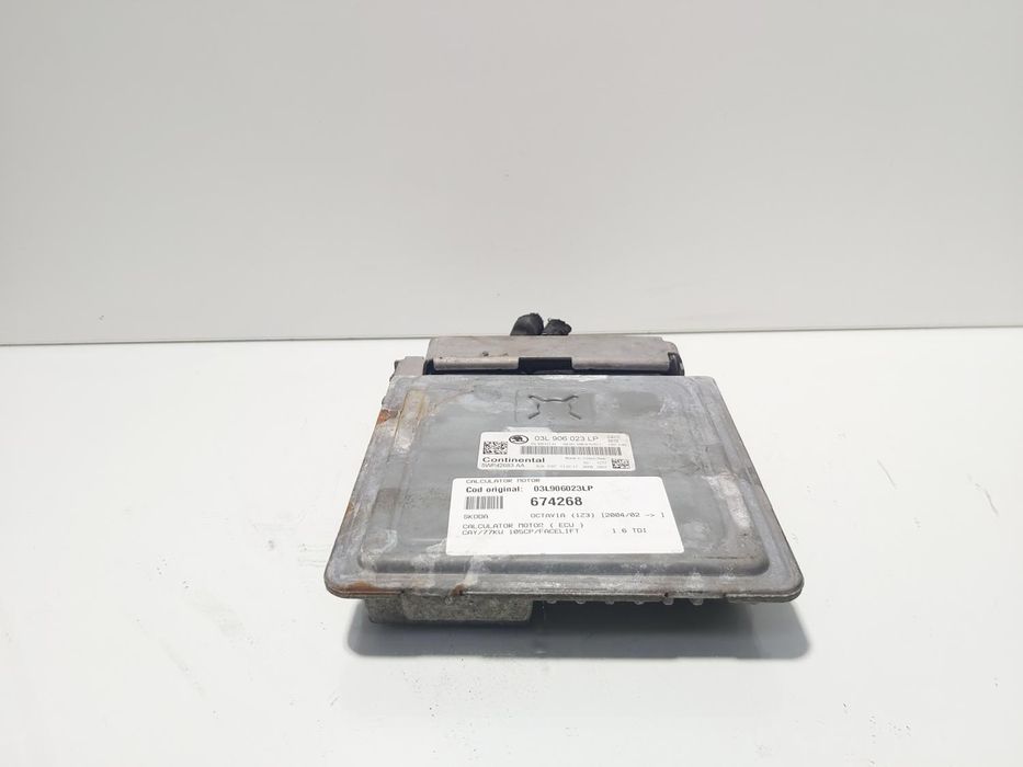 Calculator motor ECU, cod 03L906023LP, Skoda Octavia 2 Combi (1Z5), 1.6 TDI, CAY