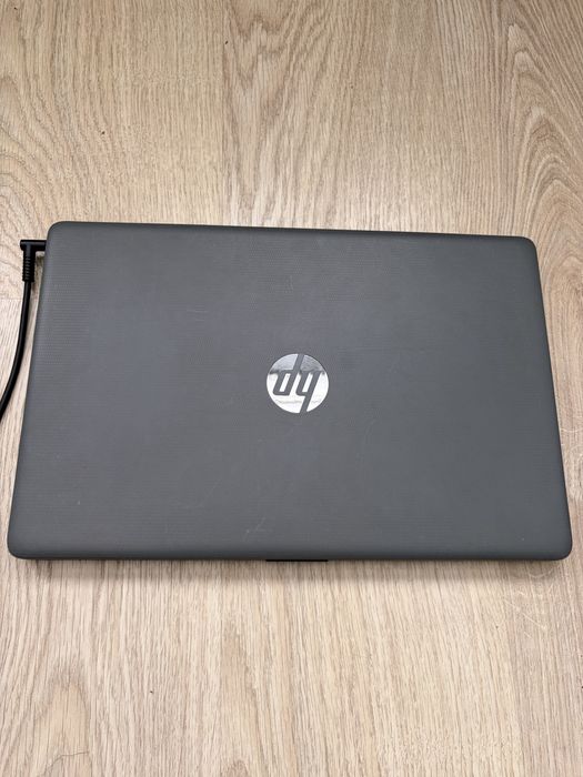 Лаптоп HP SSD hard