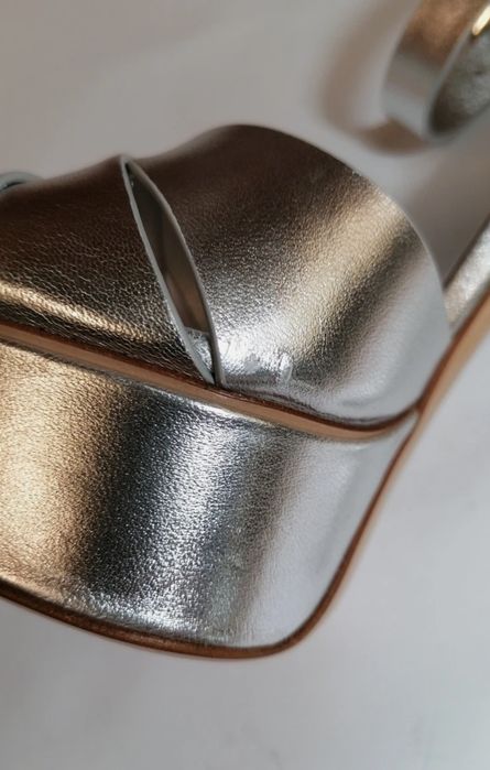 Sandale piele Casadei argintii