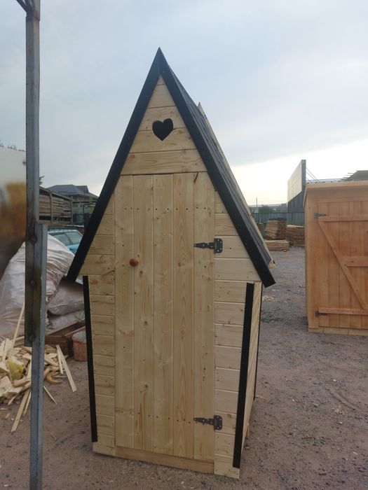 Туалете квадрат и ромбикам