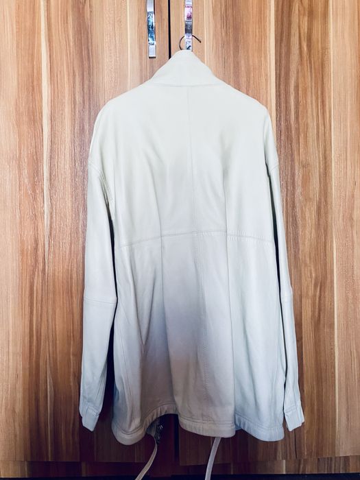 Женская кожаная куртка H&M