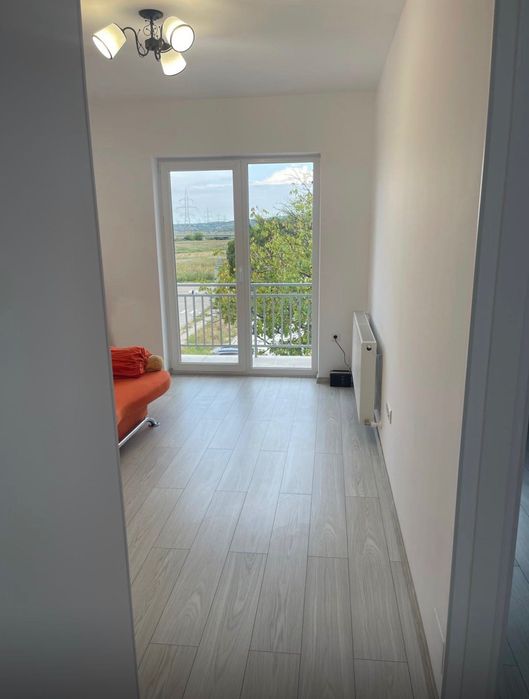 Închiriez apartament APAHIDA - Cluj