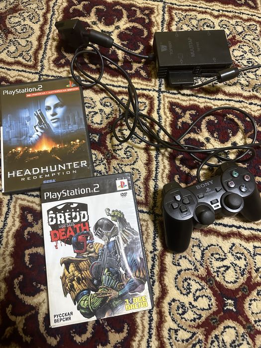 Джойстик со шнуром и 2 игры от пс 2