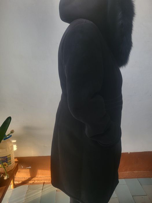 Продам новую теплую дубленку