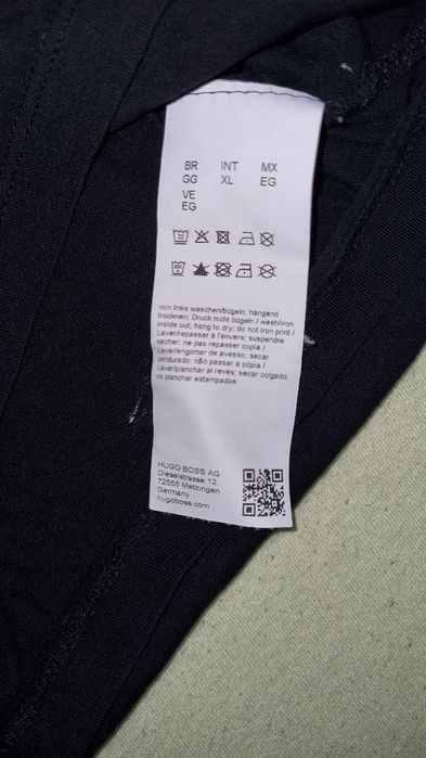 Tricou Hugo cu defect