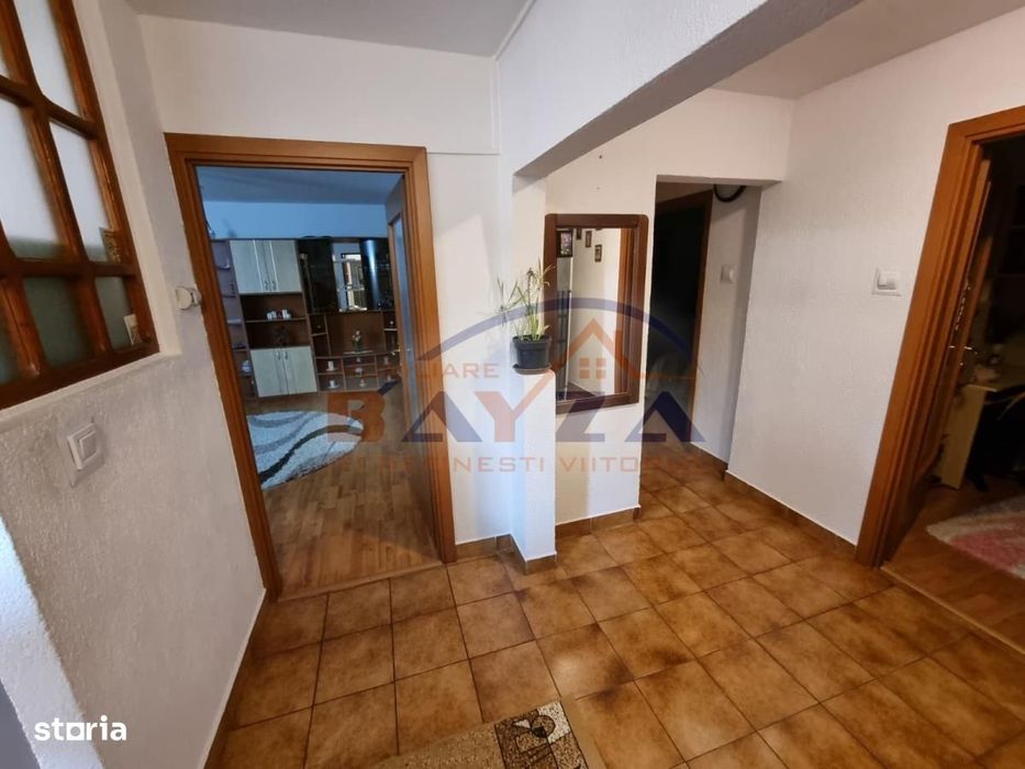 Vlad Tepes, apartament 4 camere, etaj 2, semimobilat si utilat