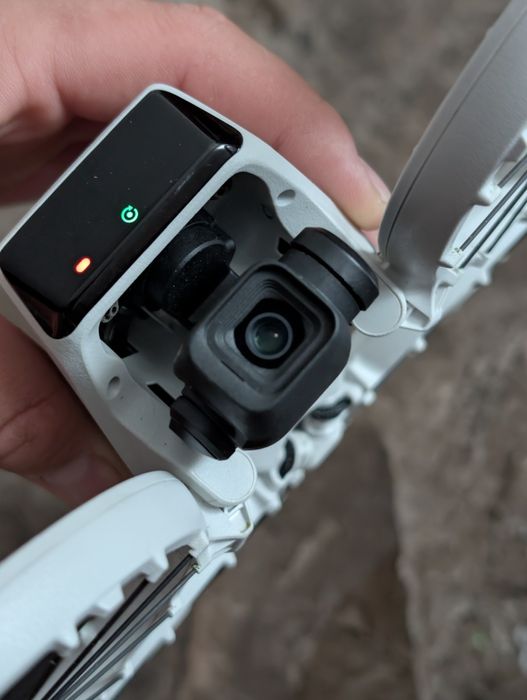 Drona dji flip ca noua