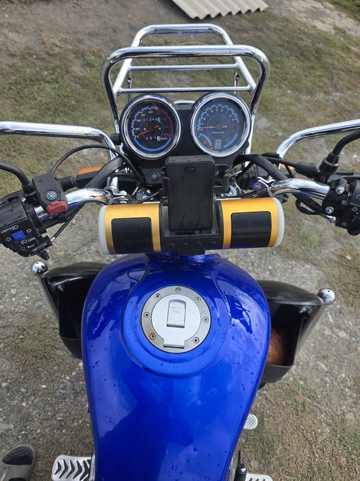 Мотоцикл Almotor 200 куб!