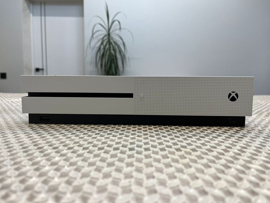Xbox one s 500 GB