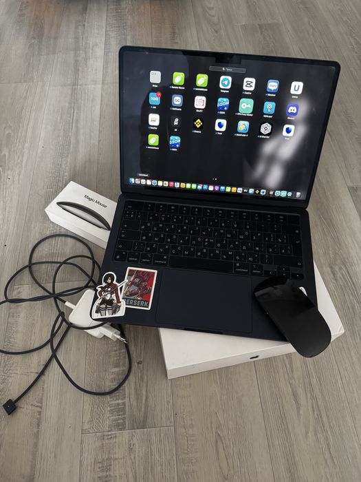 Macbook Air 13.6