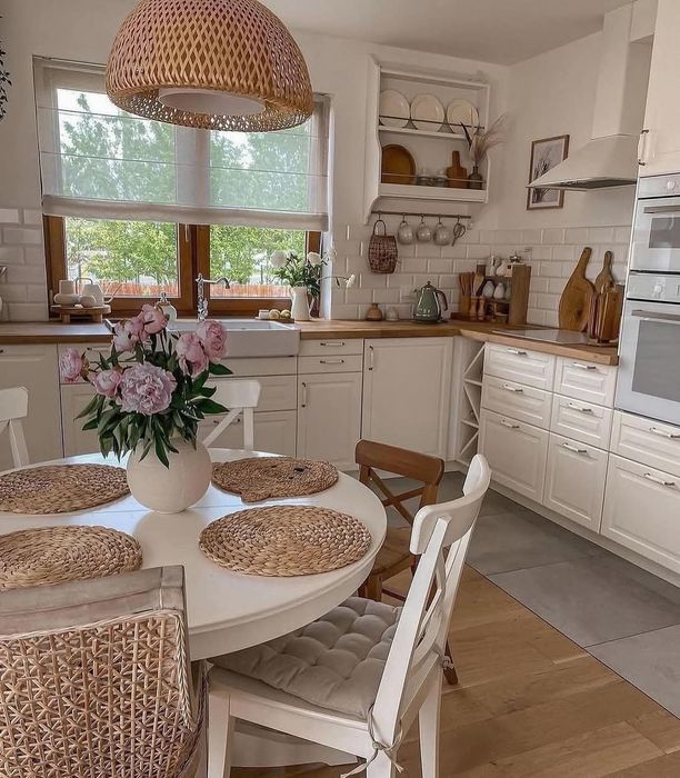 Етажерка за буркани(подправки),чаши и т.н