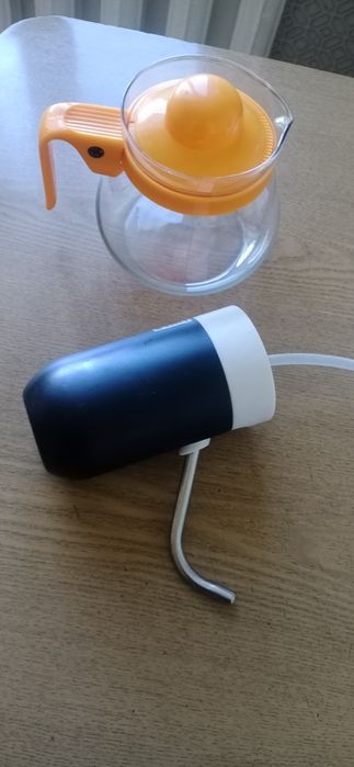 Продам помпу и заварочный чайник.