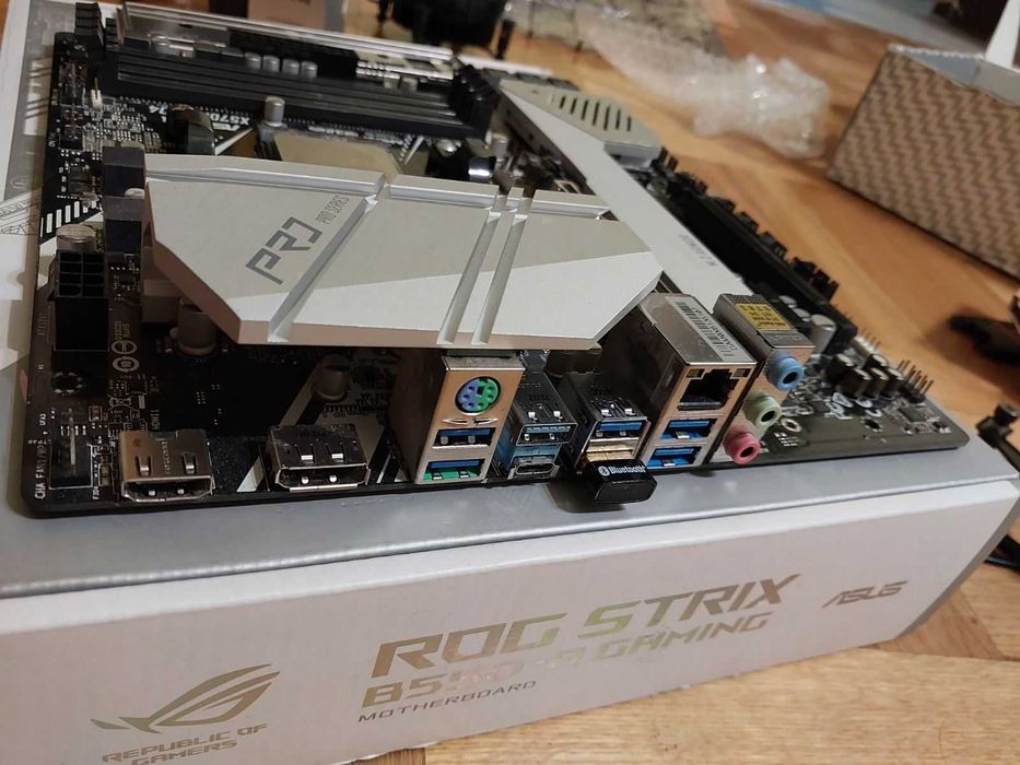 AMD Ryzen 5 5600X + AsRock X570M Pro4