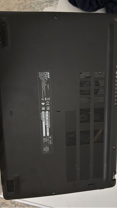 Ноутбук Acer, нормально работает