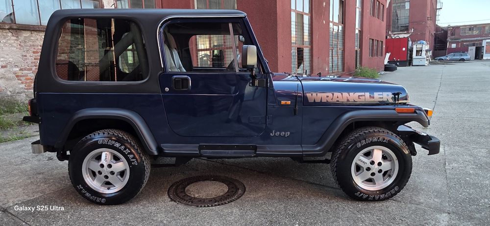Jeep Wrangler Texas 2.5 Benzina Autoutilitara N1 86.000 km