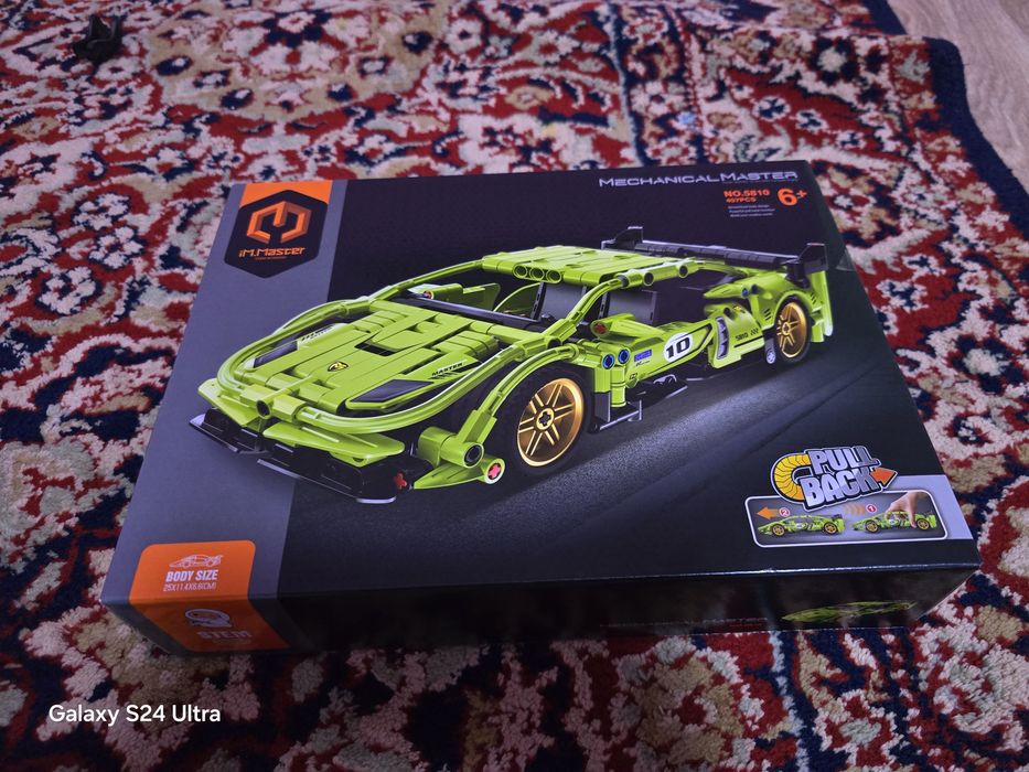 Продается конструктор машина