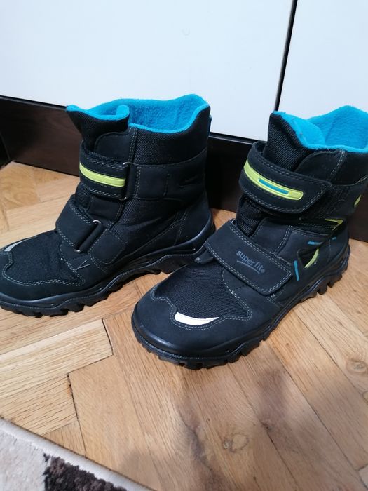 Непромокваеми топли ботуши